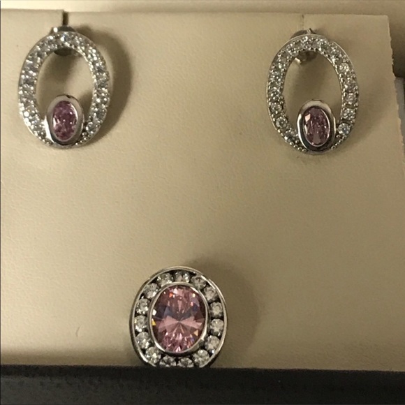 Pink Sapphire Earrings & Pendant Set - Picture 6 of 11